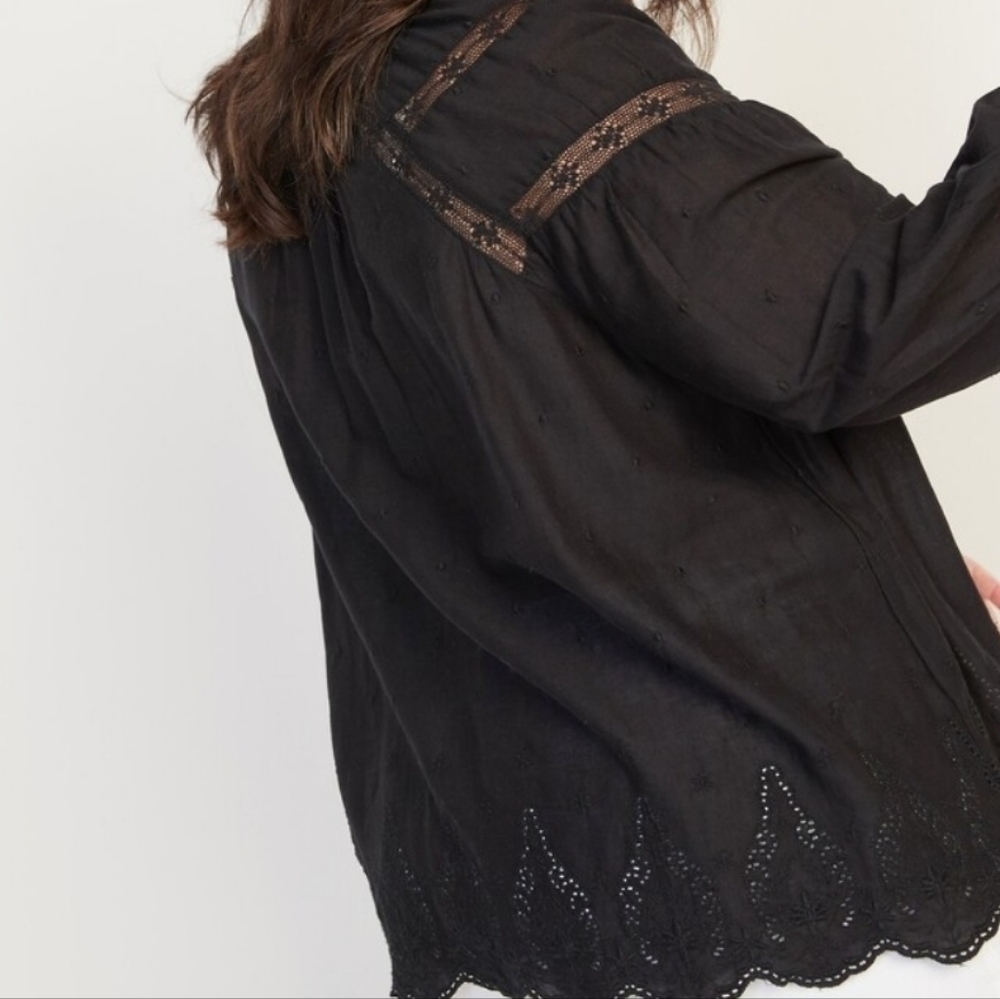 Old Navy lace trim poet blouse Black Jack M - Picture 2 of 13